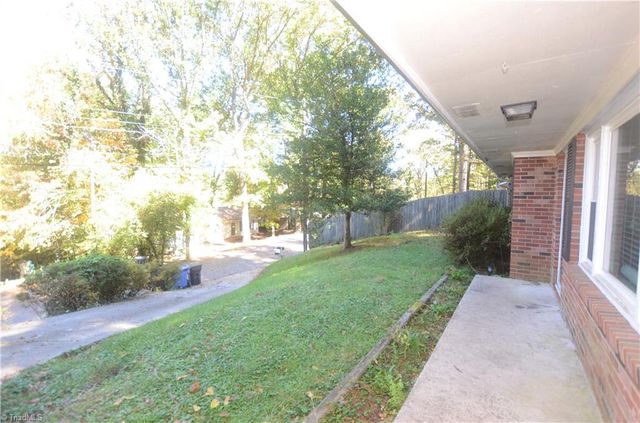 8 Laurel Drive, North Wilkesboro, NC 28659