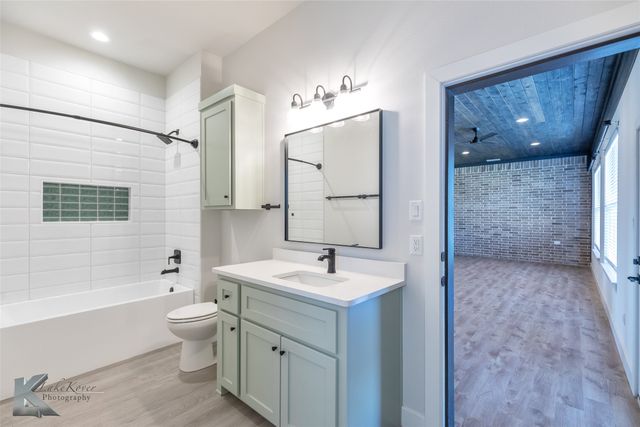 236 Runnymede Way, Abilene, TX 79606