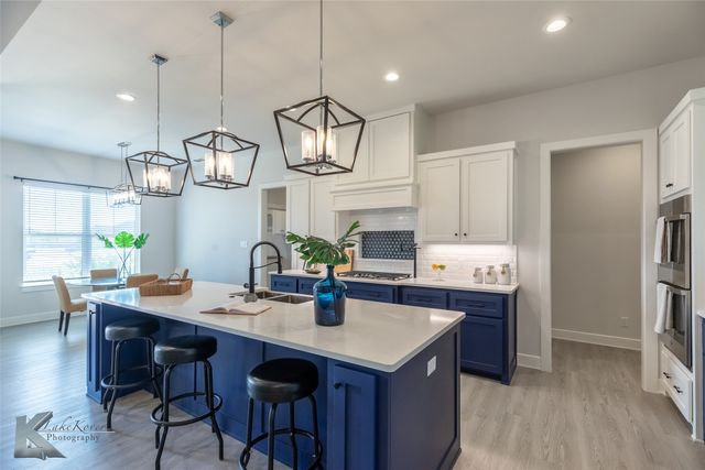 236 Runnymede Way, Abilene, TX 79606