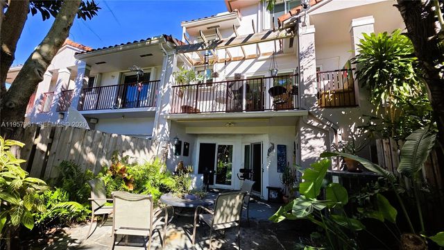 10240 SW 154th Cir Ct 103-6, Miami, FL 33196