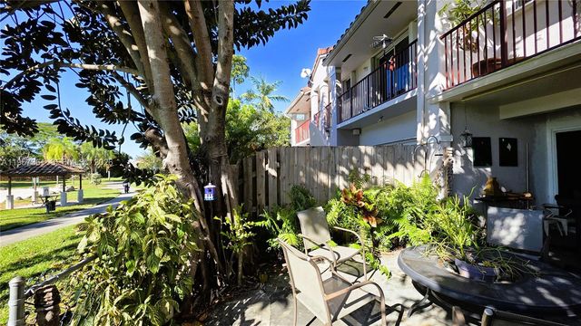 10240 SW 154th Cir Ct 103-6, Miami, FL 33196