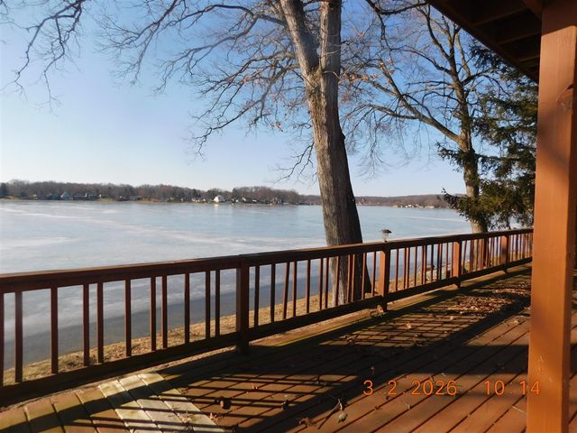 57586 Gearhart Landing Road, Three Rivers, MI 49093