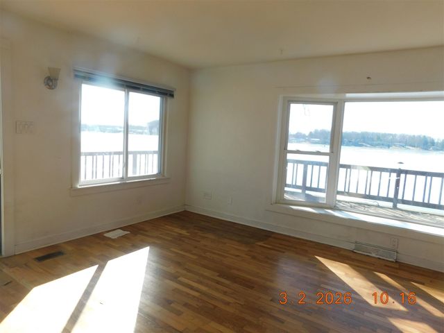 57586 Gearhart Landing Road, Three Rivers, MI 49093