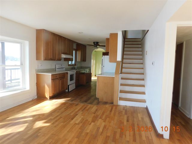 57586 Gearhart Landing Road, Three Rivers, MI 49093