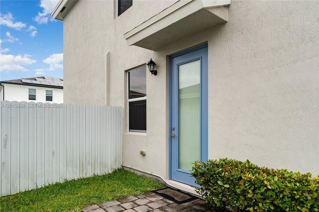 13211 SW 272nd Ln, Homestead, FL 33032