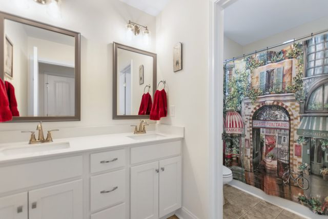 192 Cameron Ct, Clarksville, TN 37042