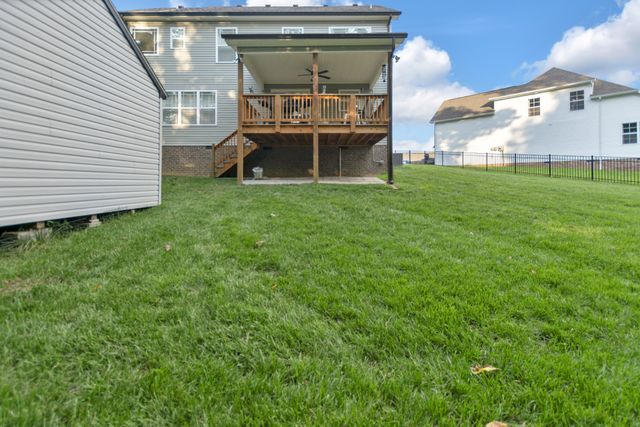 192 Cameron Ct, Clarksville, TN 37042