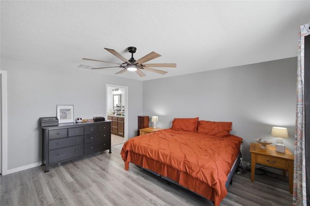 15410 DAKOTA SKY PLACE, Sun City Center, FL 33573