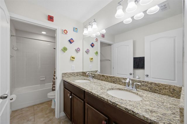 15410 DAKOTA SKY PLACE, Sun City Center, FL 33573