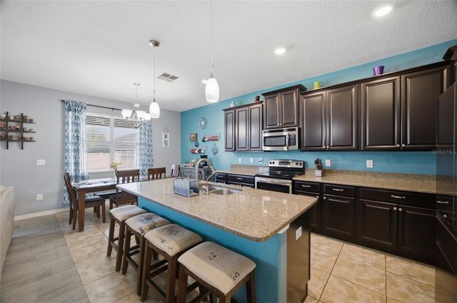 15410 DAKOTA SKY PLACE, Sun City Center, FL 33573