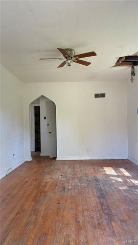 6140 Payne Avenue, Ferguson, MO 63135