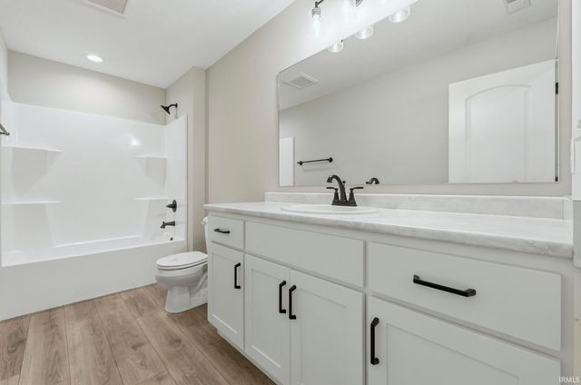 13209 Arusha Court, Fort Wayne, IN 46818