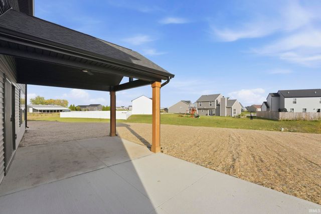 13209 Arusha Court, Fort Wayne, IN 46818