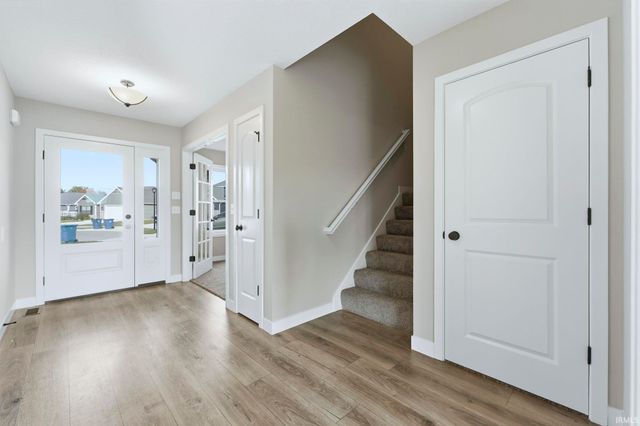 13209 Arusha Court, Fort Wayne, IN 46818