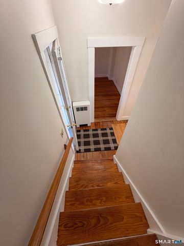 10 Short Street, Manchester, CT 06040