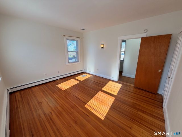 10 Short Street, Manchester, CT 06040