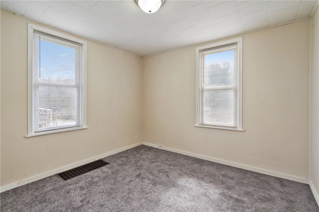 1013 Henry St, Smith, PA 15054