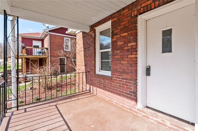 1013 Henry St, Smith, PA 15054