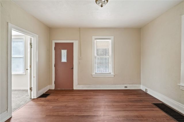1013 Henry St, Smith, PA 15054