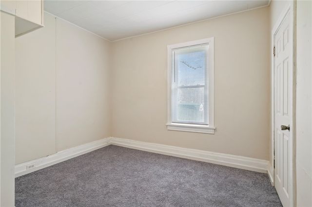 1013 Henry St, Smith, PA 15054