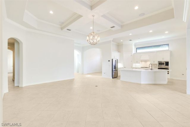 6419 VIVALDI CT, Naples, FL 34113