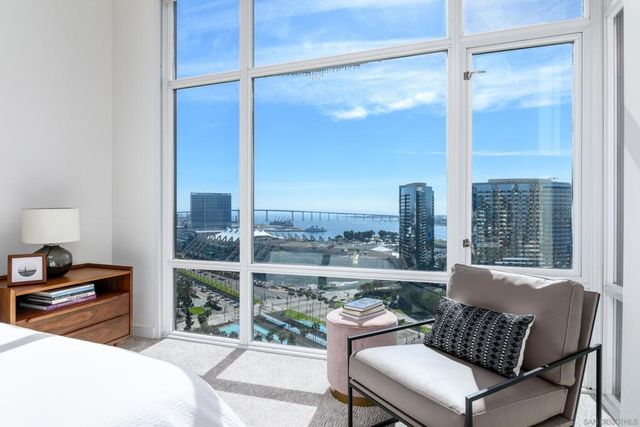 550 Front St. 1808, San Diego, CA 92101