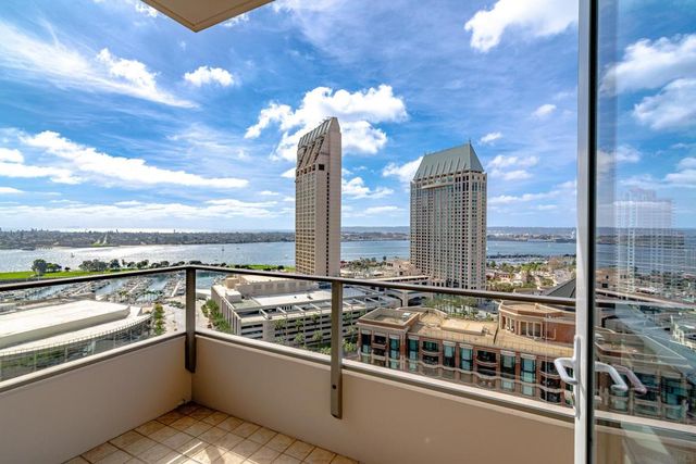 550 Front St. 1808, San Diego, CA 92101