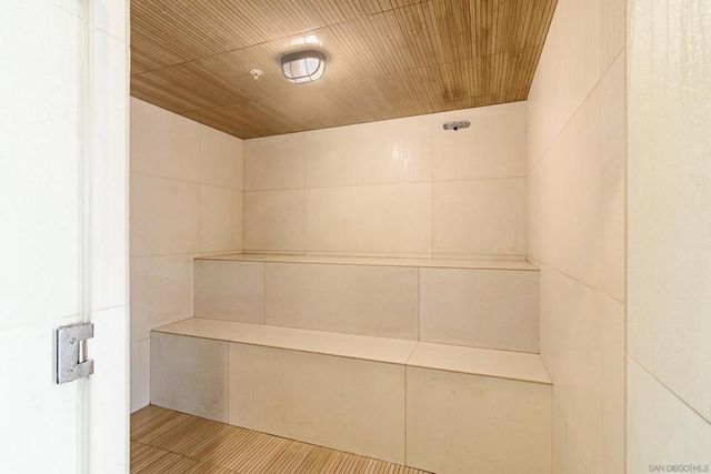 550 Front St. 1808, San Diego, CA 92101