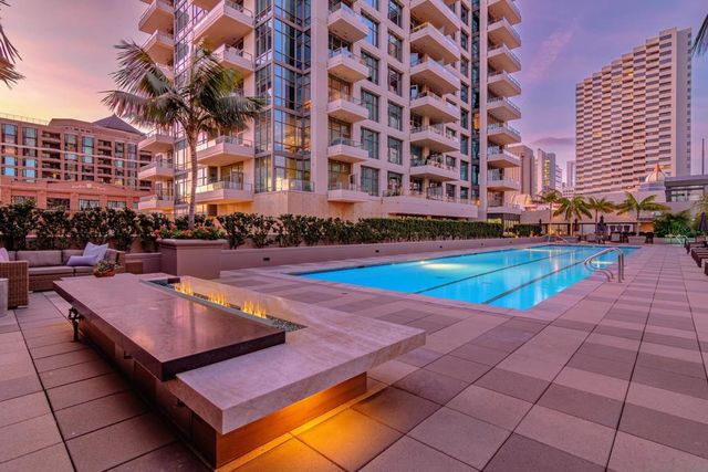 550 Front St. 1808, San Diego, CA 92101