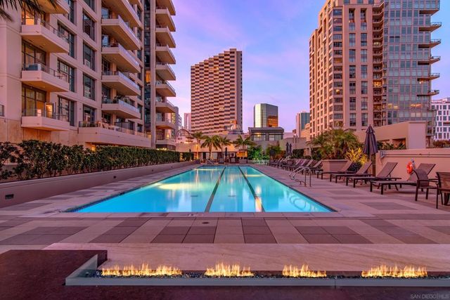 550 Front St. 1808, San Diego, CA 92101