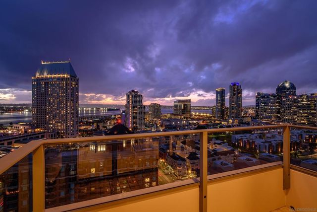 550 Front St. 1808, San Diego, CA 92101