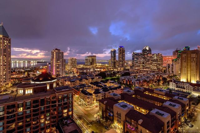 550 Front St. 1808, San Diego, CA 92101