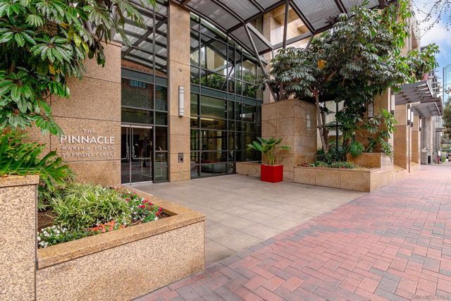 550 Front St. 1808, San Diego, CA 92101