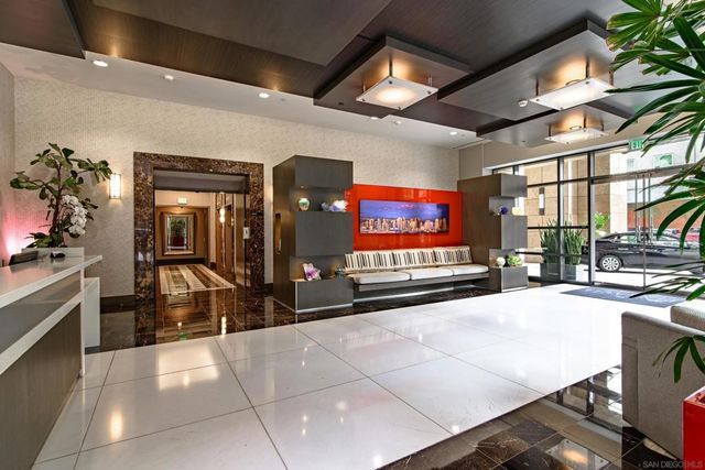 550 Front St. 1808, San Diego, CA 92101