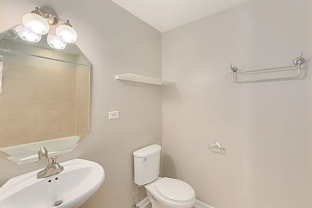 5300 N Lincoln Avenue 5C, Chicago, IL 60625