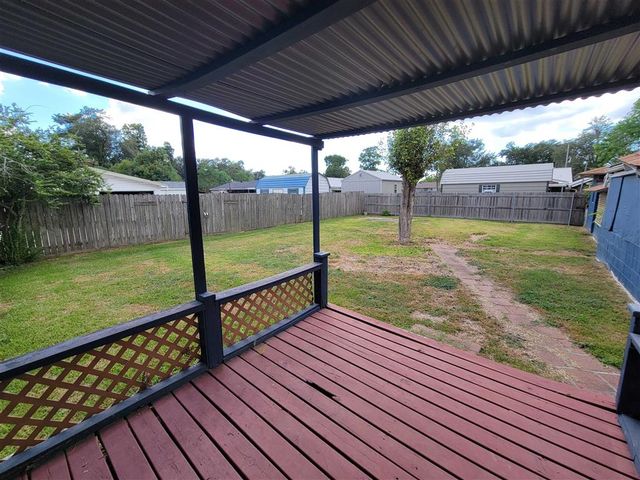 3708 Yale Street, Lake Charles, LA 70607