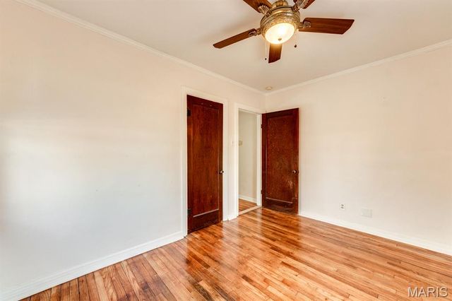 7720 Weston Place, St Louis, MO 63117