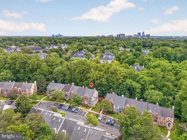 11792 GREAT OWL CIR, Reston, VA 20194