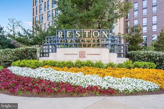 11792 GREAT OWL CIR, Reston, VA 20194