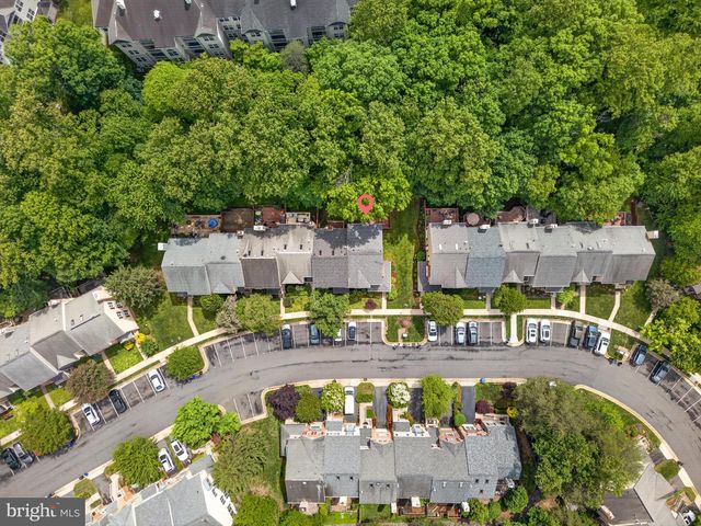 11792 GREAT OWL CIR, Reston, VA 20194