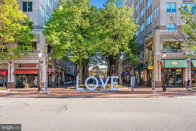 11792 GREAT OWL CIR, Reston, VA 20194
