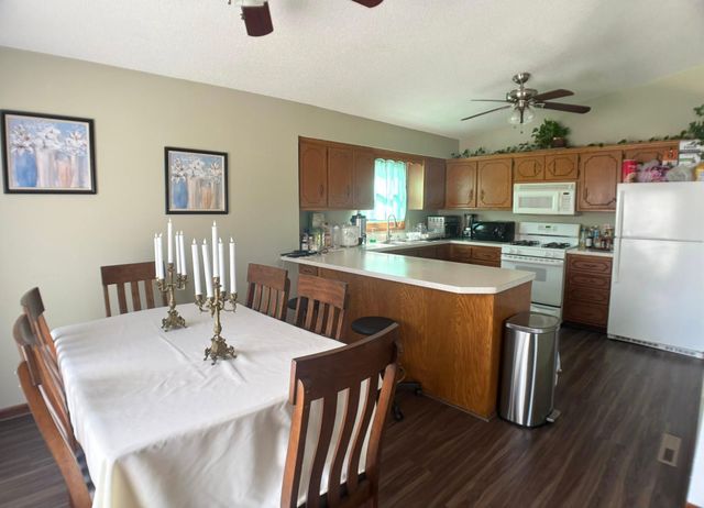 7178 Peterson Trail, Hugo, MN 55038