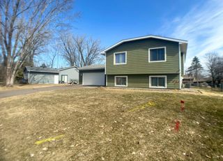 7178 Peterson Trail, Hugo, MN 55038