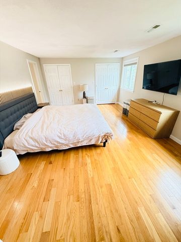 399 Pond St D1, Braintree, MA 02184
