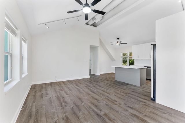 7044 Thompson Road, Boynton Beach, FL 33426