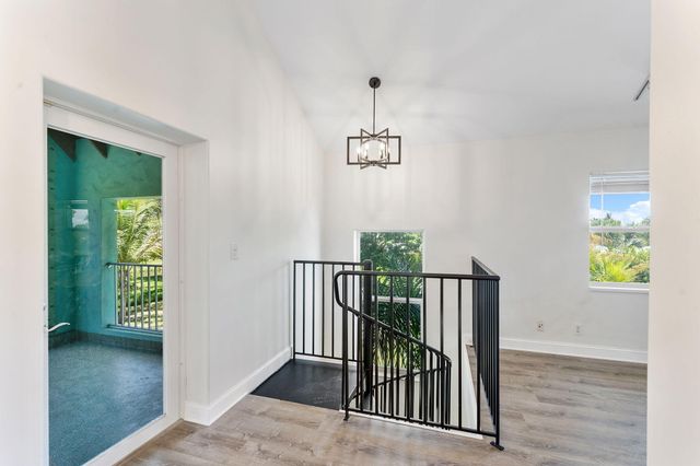 7044 Thompson Road, Boynton Beach, FL 33426