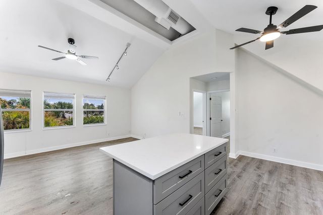 7044 Thompson Road, Boynton Beach, FL 33426