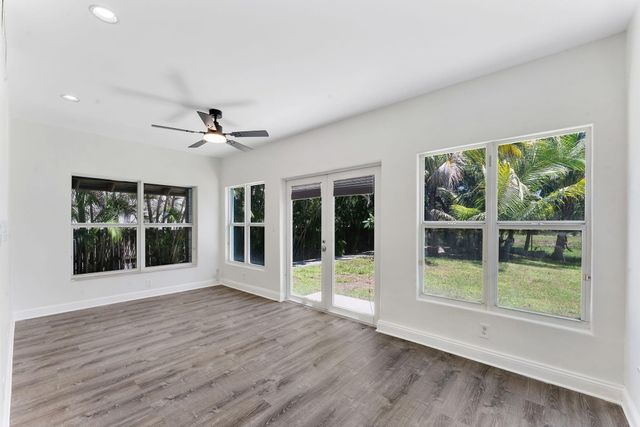 7044 Thompson Road, Boynton Beach, FL 33426