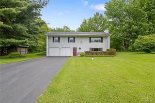8974 Fenner Road, Lysander, NY 13027