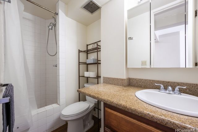 2427 Kuhio Avenue 2704, Honolulu, HI 96815